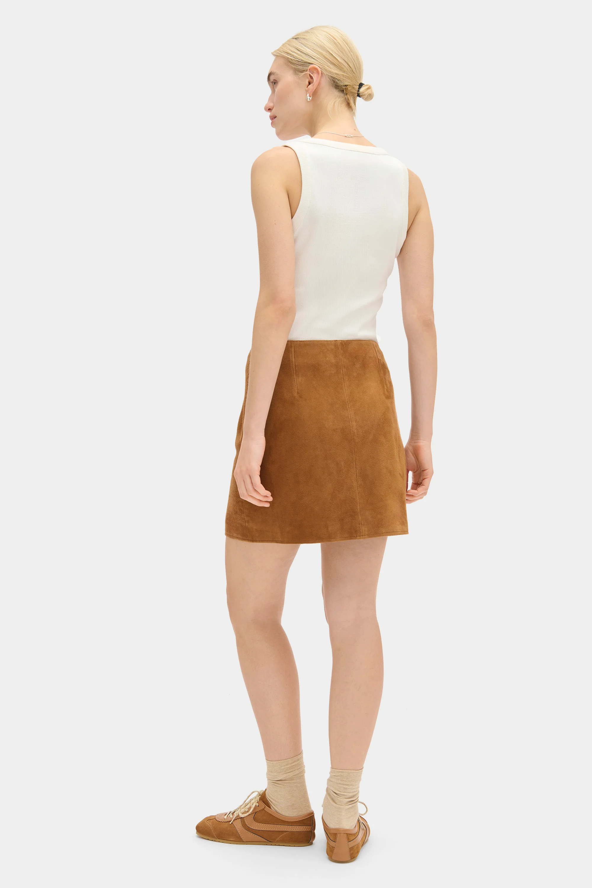 Clemmie Suede Mini Skirt - Image 4