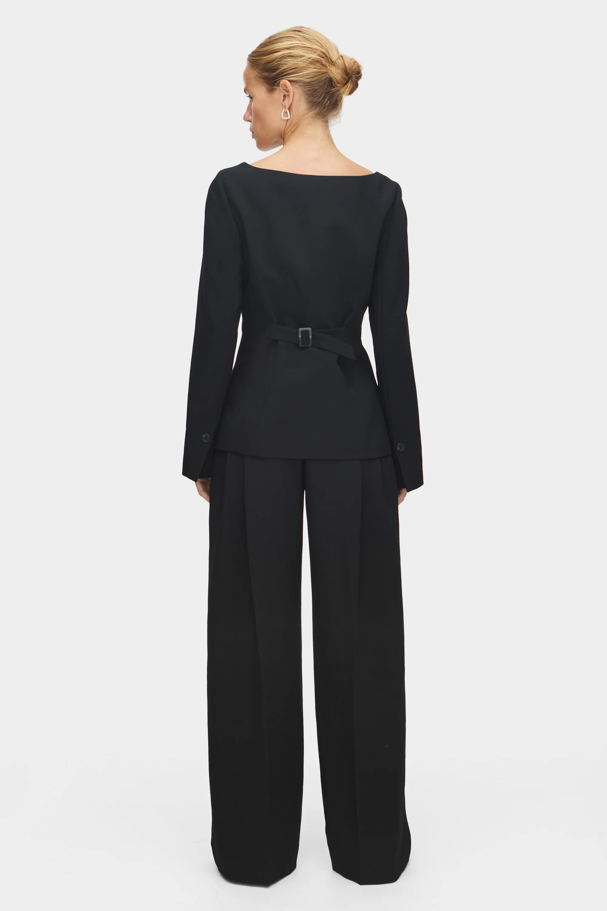 Genevieve Pleated Wide Leg Trouser - Image 4