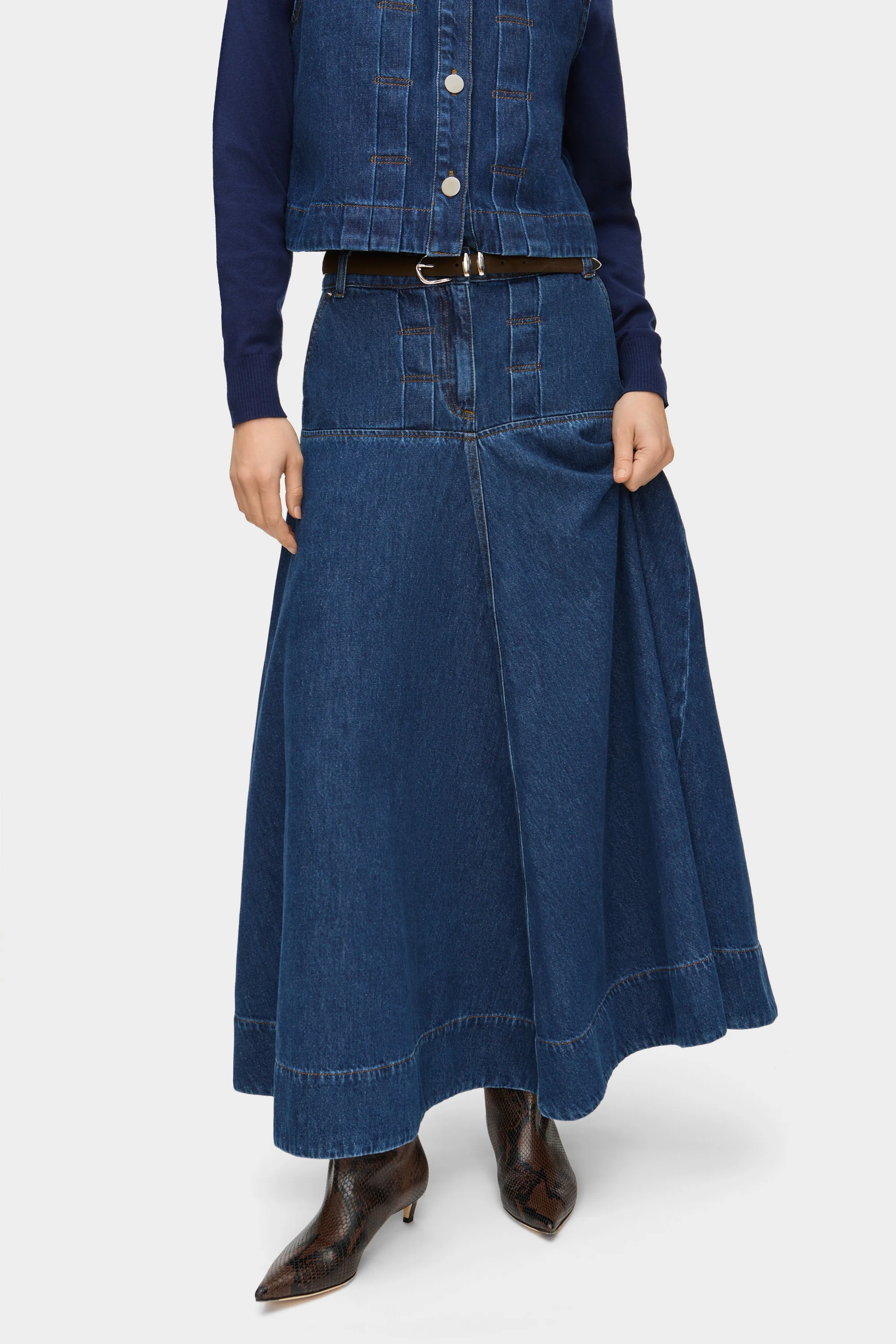 Liza Denim Maxi Skirt - Image 4